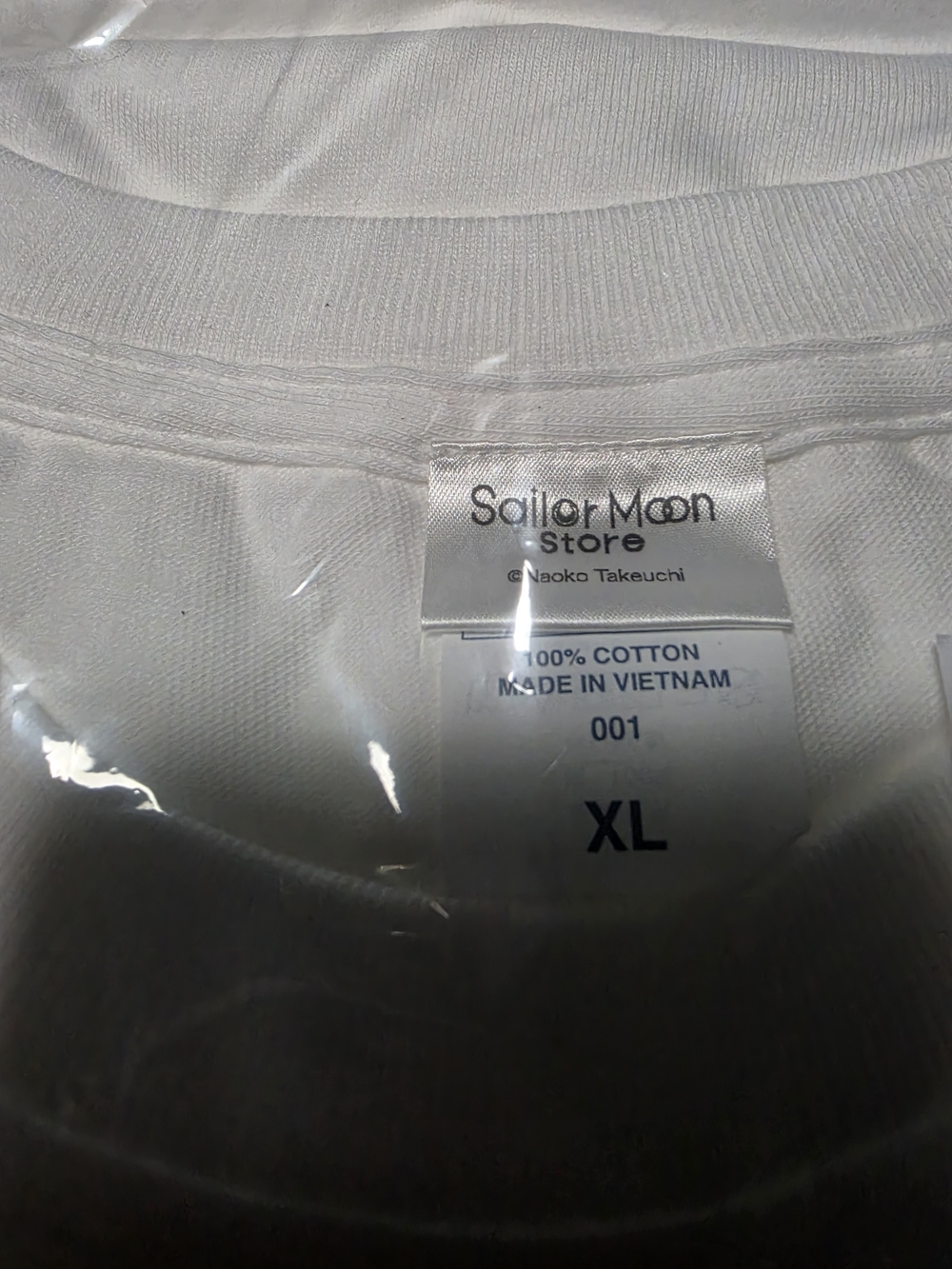 Sailor Moon Store Tokyo Holographic White Tee Xl - Picture 7 of 7